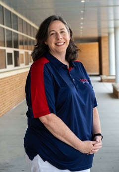 Image of Deborah Guillen, smiling